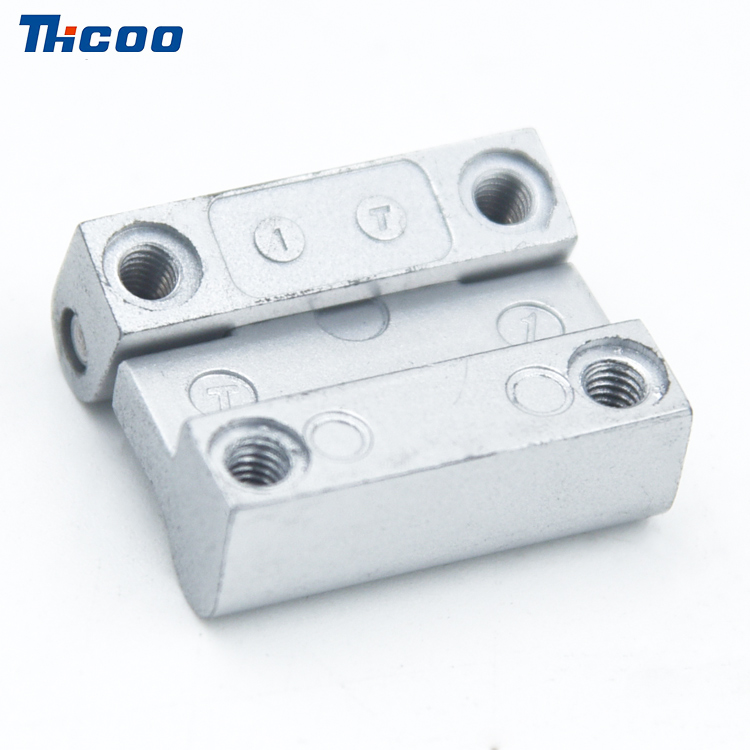 Bản Lề Phẳng-B2205-22